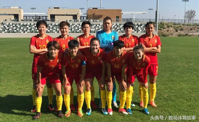 乐竞体育官网- 雷恩女足夺冠庆典，男足队员集体出席祝贺  